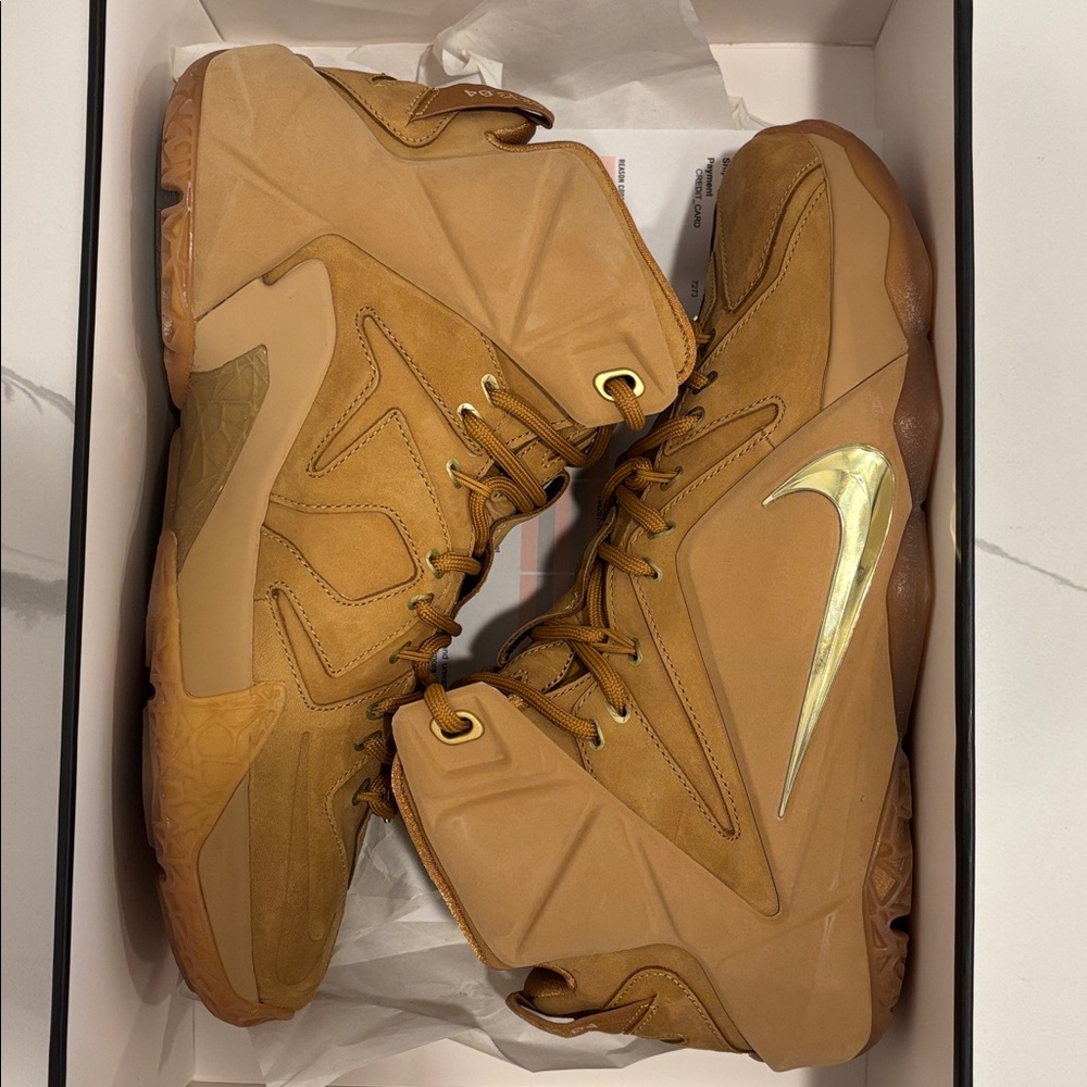 NWT NIKE LEBRON 12 EXT - Picture 2 of 13